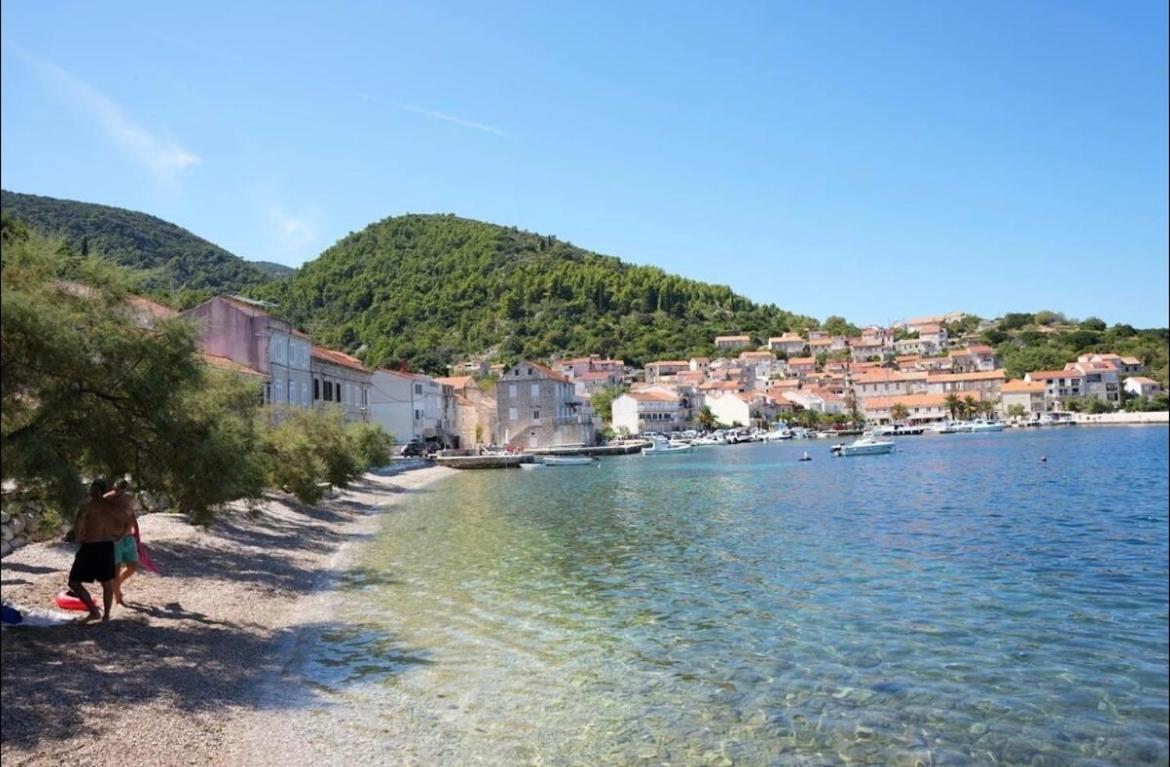 Apartmani Antonia Račišće Exterior foto